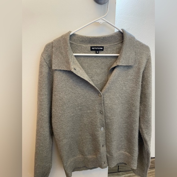 Cardigan - Picture 2 of 3